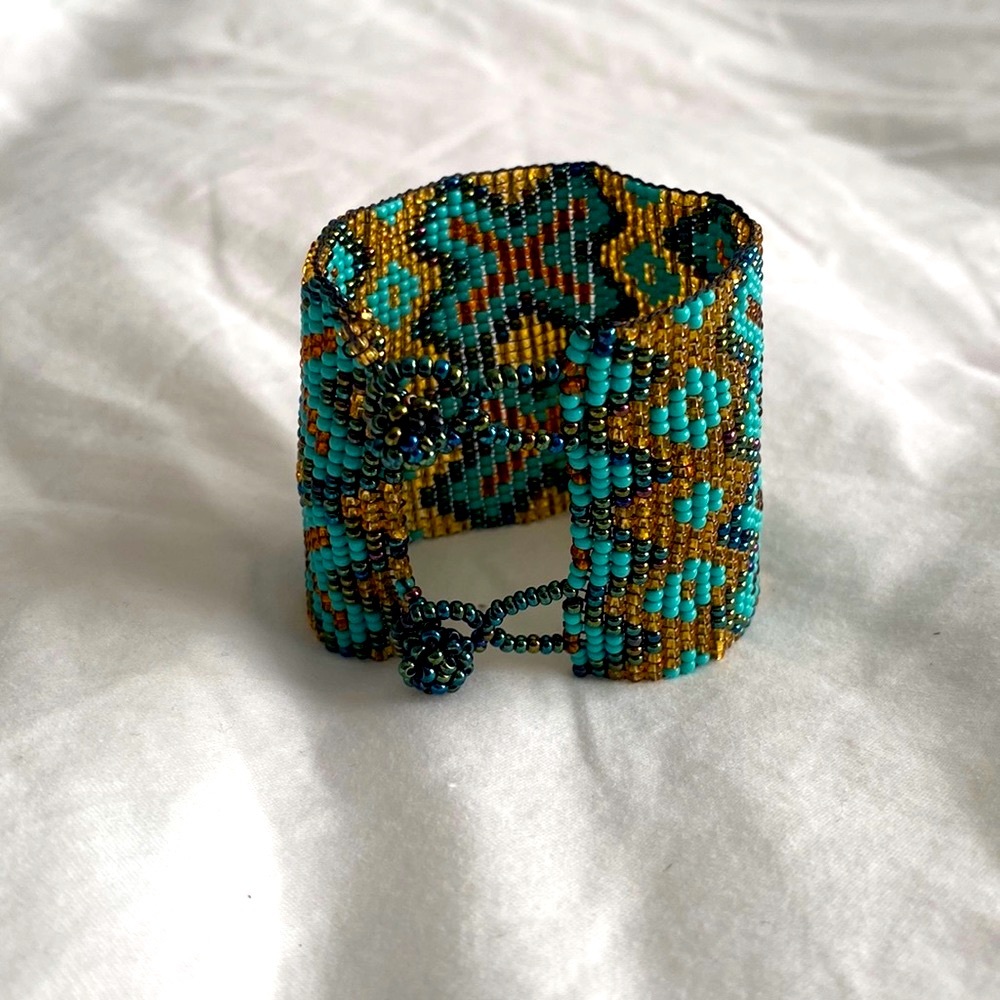 Beaded Handcuff